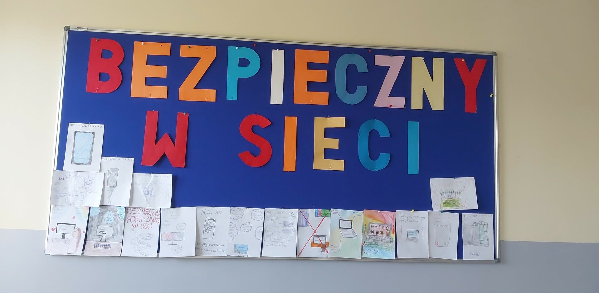 Bezpieczny w sieci