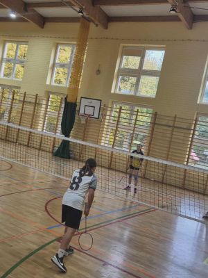 Ważny punkt meczu w grze deblowej naszej reprezentacji z reprezentacją z Bratoszewic.