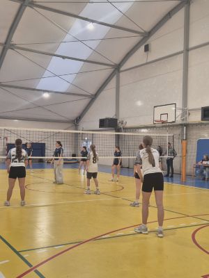 Nasze dziewczęta vs SP1 Stryk&oacute;w.