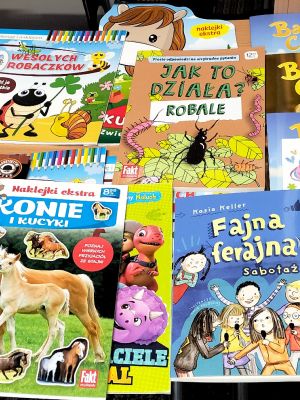  Stoisko z książkami 