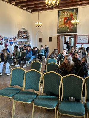 Zwiedzanie zamku w Golubiu Dobrzyniu.