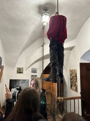 Zwiedzanie zamku w Golubiu Dobrzyniu.
