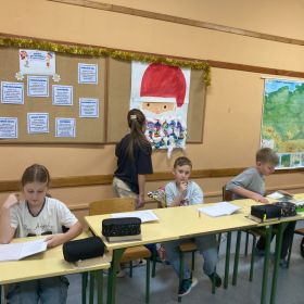 Oczekiwanie na święta w klasie III b