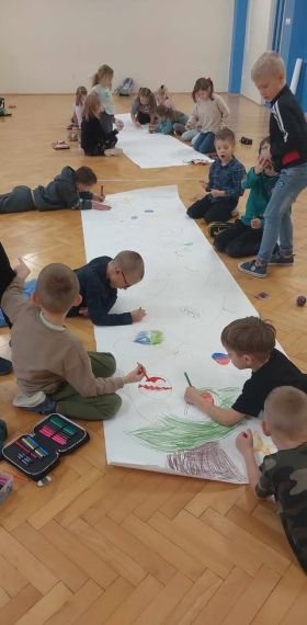 Prace plastyczne w świetlicy szkolnej. Święta Bożego Narodzenia