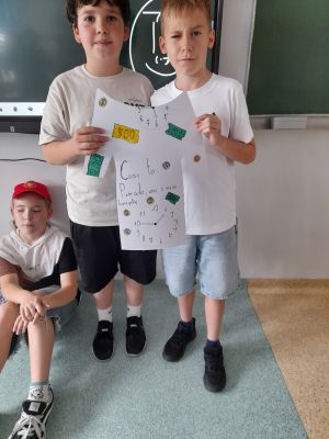 Prezentacja pracy.