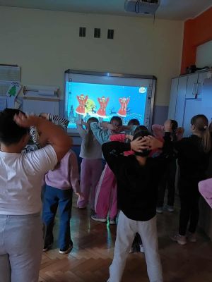 Świąteczne zabawy taneczne w naszej świetlicy.