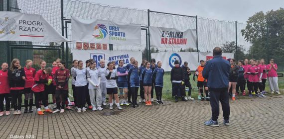 Tak blisko… II  etap z Orlika na Stadion.