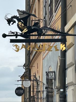 Śladami legend Warszawskich - spacer po Starym Mieście.