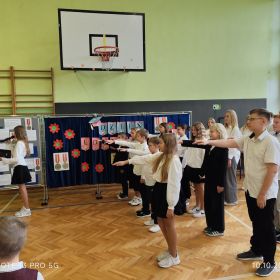 Wyśpiewać dziś chcemy Wam życzenia